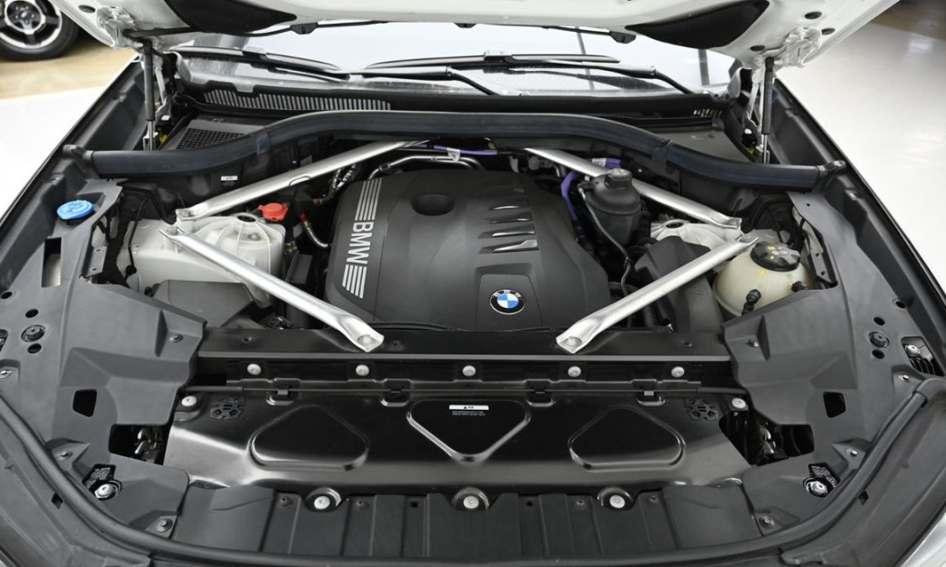 BMW X5 xDrive 40i M Sport, 2025