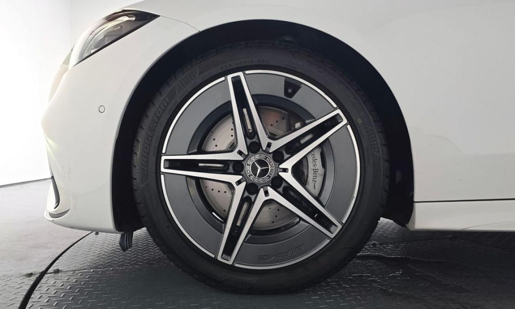 Mercedes-Benz C-Class C200 AMG Line, 2024