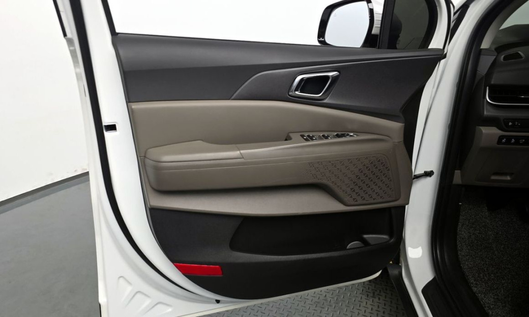Kia Carnival 9-Seater Noblesse, 2025