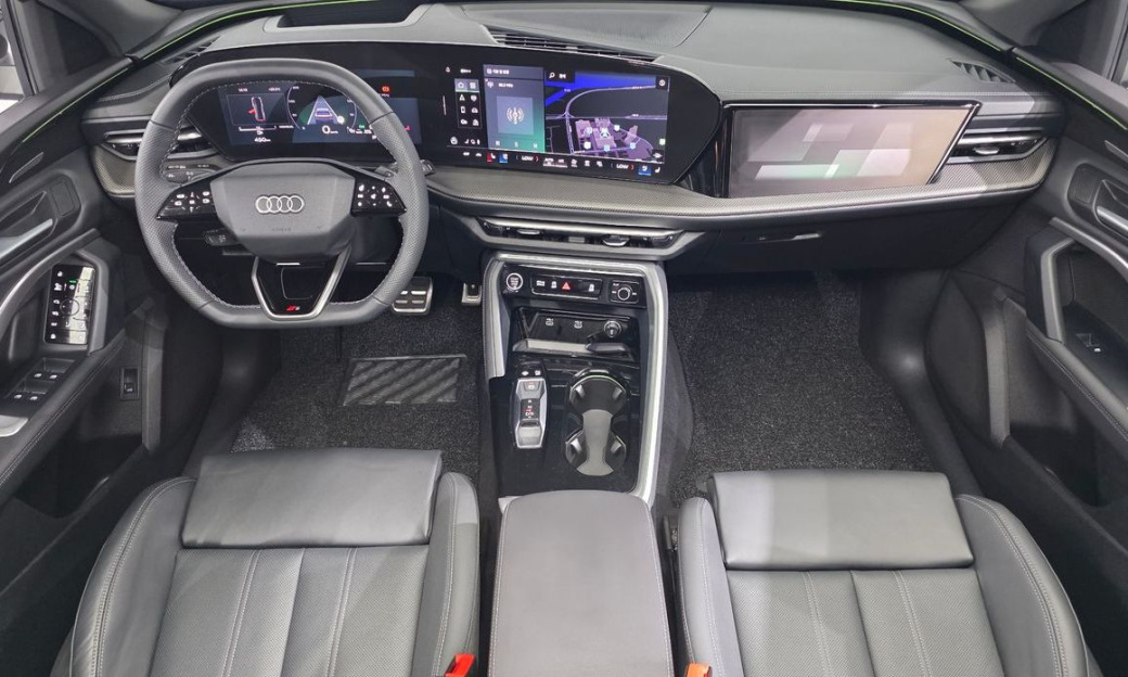 Audi Q5 45 TFSI Quattro S Line Black Ediiton, 2025
