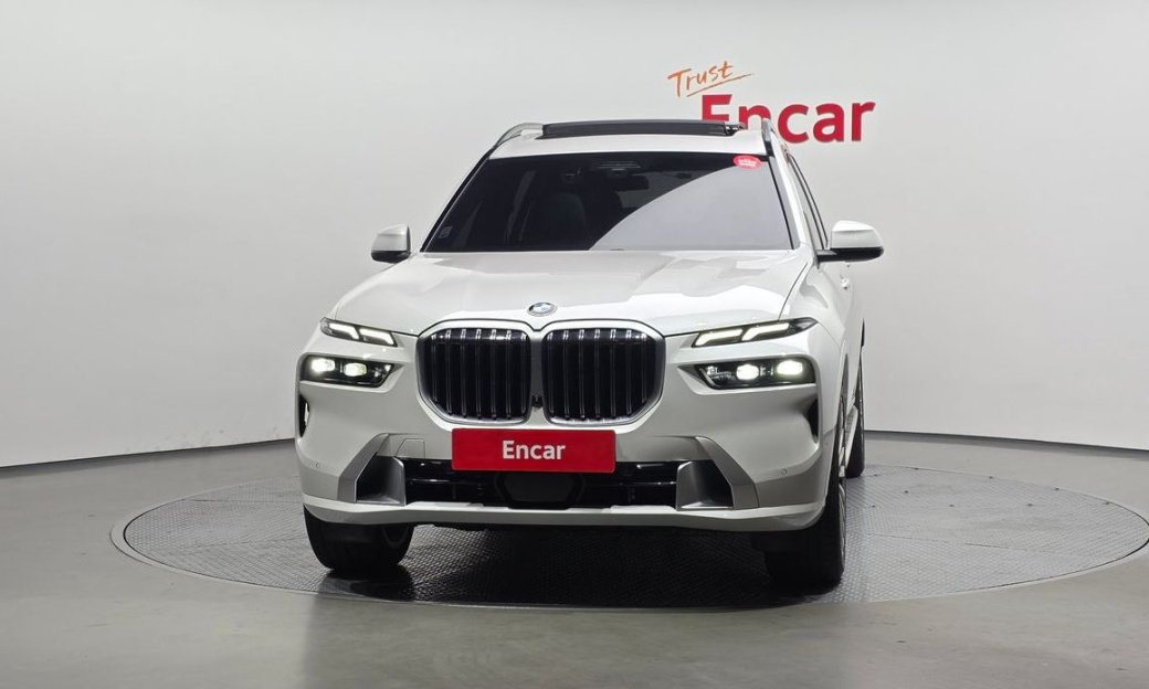 BMW X7 xDrive 40i Design Pure Excellence 6-Seater, 2024