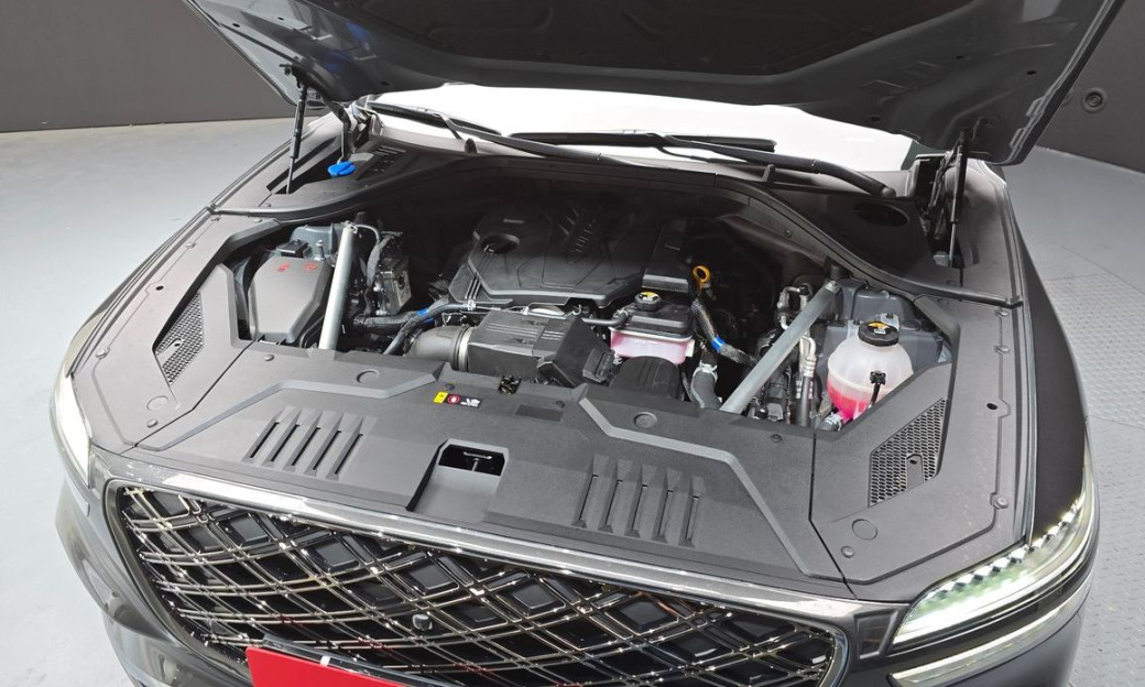 Genesis GV70 2.5T Gasoline AWD, 2025
