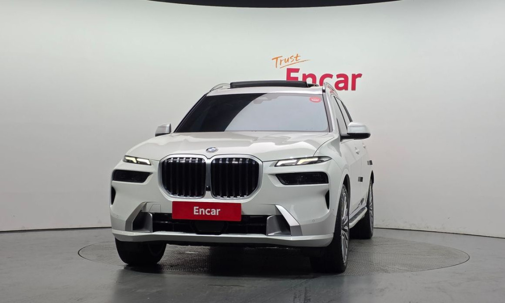 BMW X7 xDrive 40i Design Pure Excellence 7-Seater, 2024