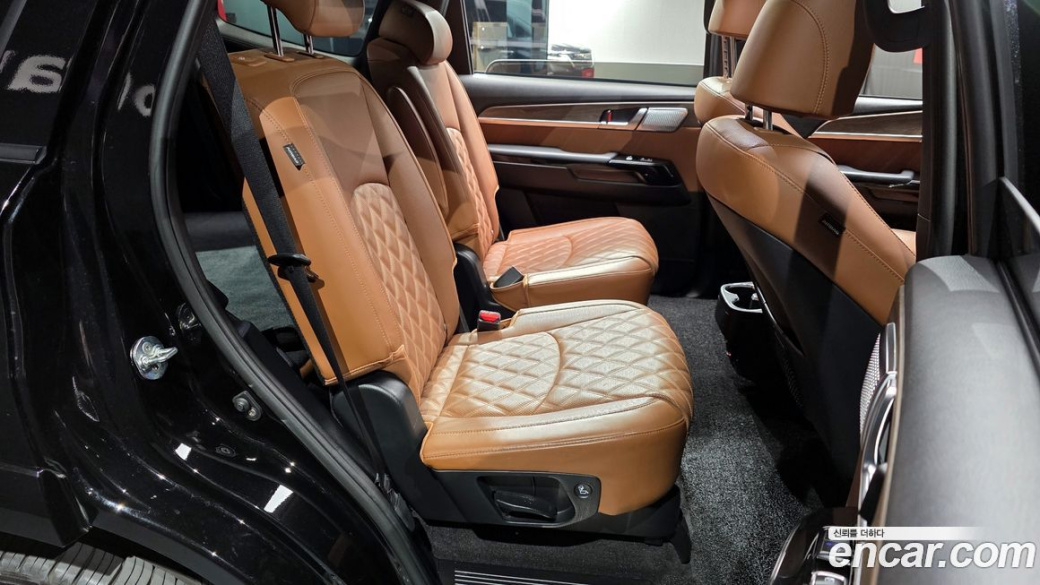 Kia Mohave Diesel 3.0 4WD 6-Seater, 2022