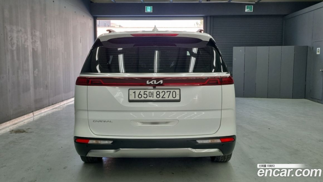 Kia Carnival 9-Seater Noblesse, 2023