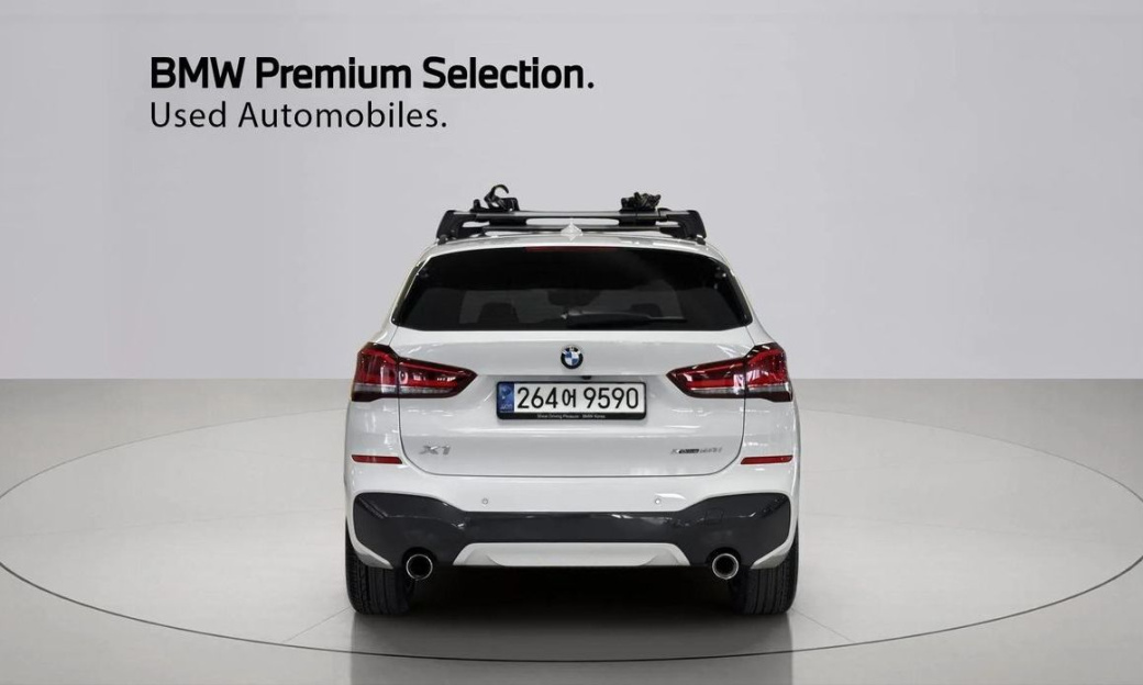 BMW X1 xDrive 20i M Sport, 2022