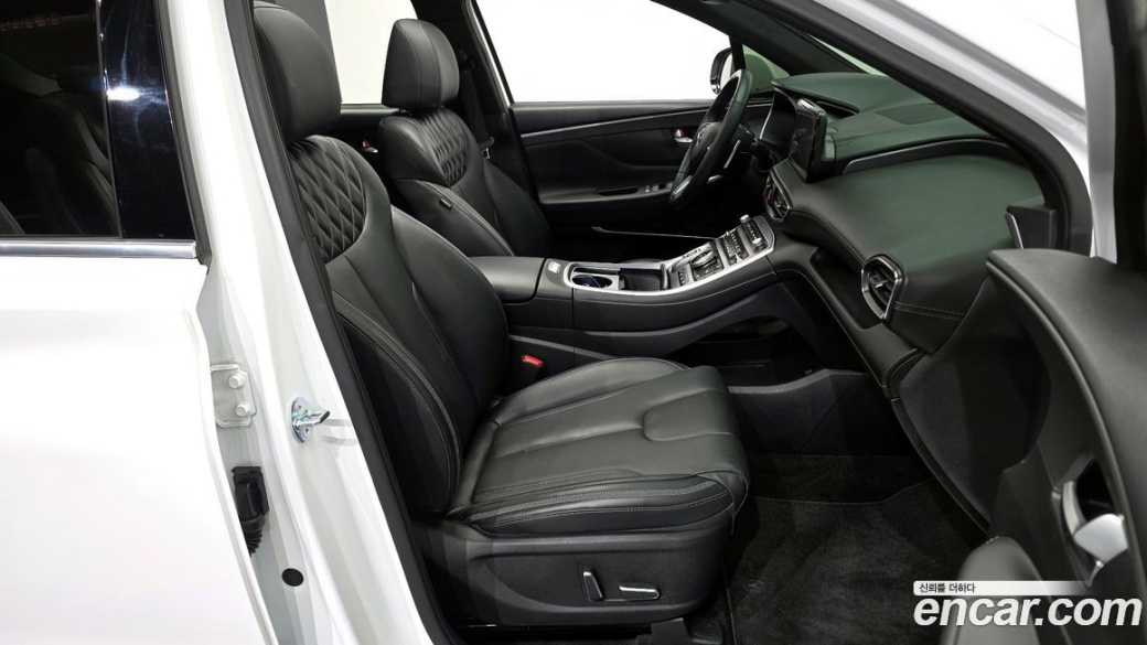 Hyundai Santafe Gasoline 2.5T 4WD, 2023