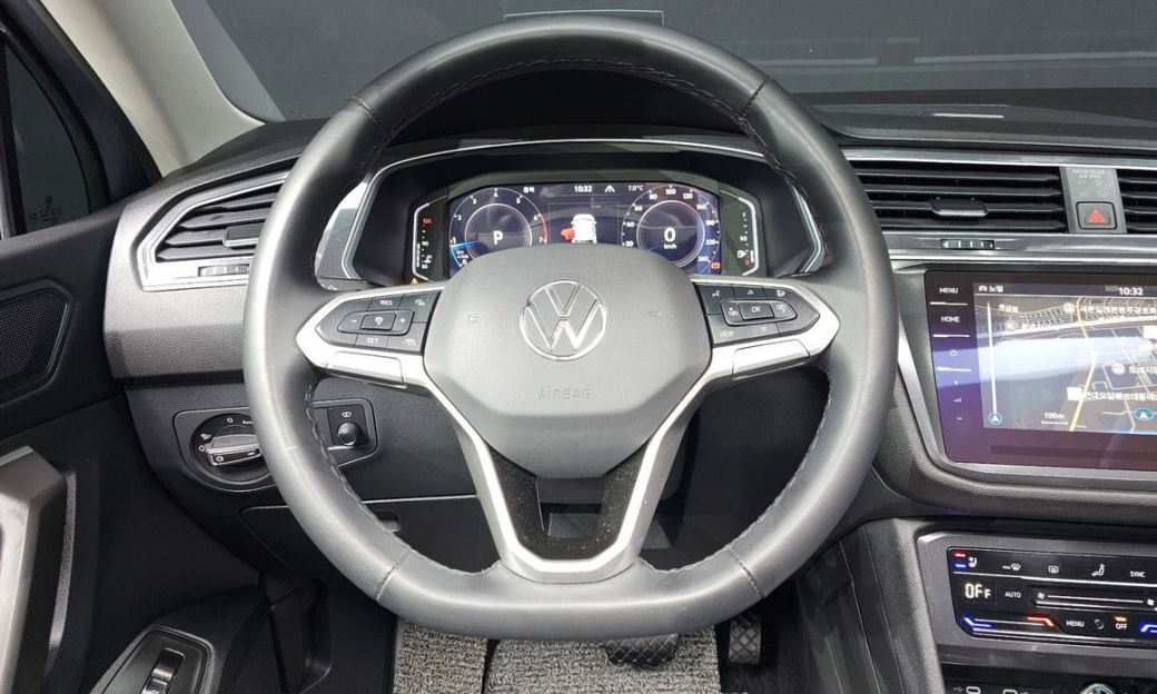Volkswagen Tiguan 2.0 TSI Prestige, 2024