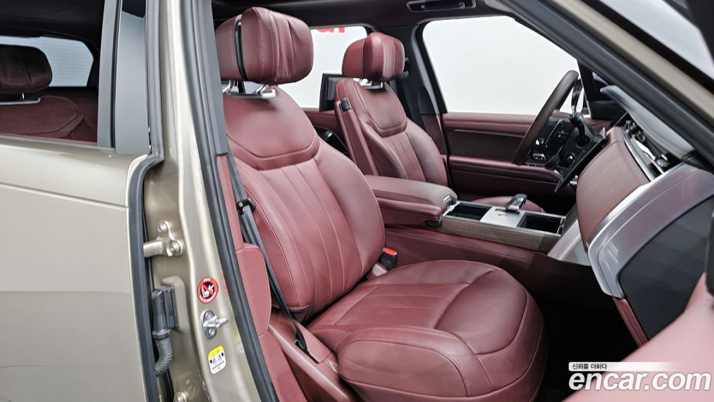 Land Rover Range Rover P530 Autobiography Long Wheel Base, 2025