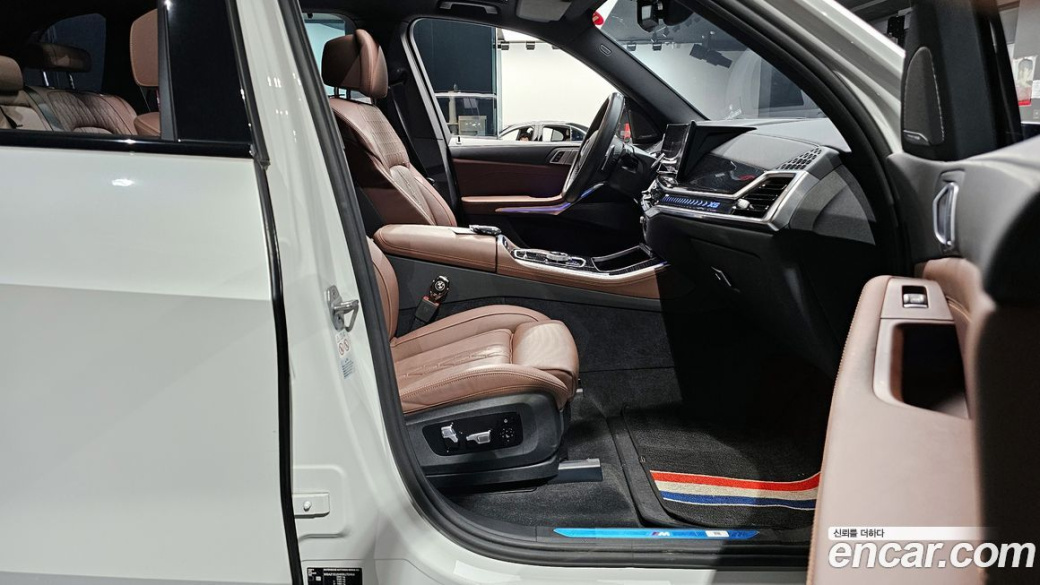 BMW X5 xDrive 40i M Sport, 2024