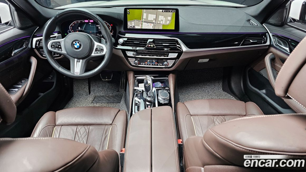BMW 5-Series 530i M Sport Package, 2023