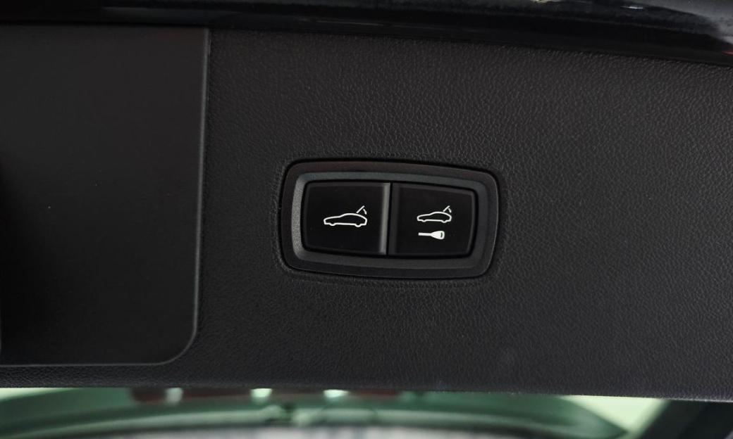 Porsche Cayenne 3.0 PLATINUM EDITION, 2023