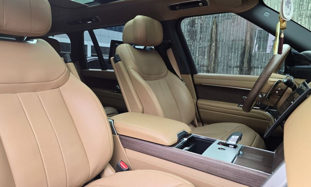 Land Rover Range Rover P530 Autobiography Long Wheel Base, 2025