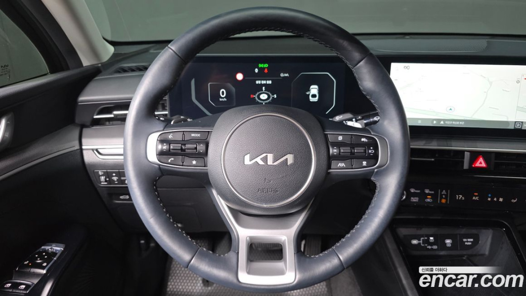 Kia K5 2.0, 2024