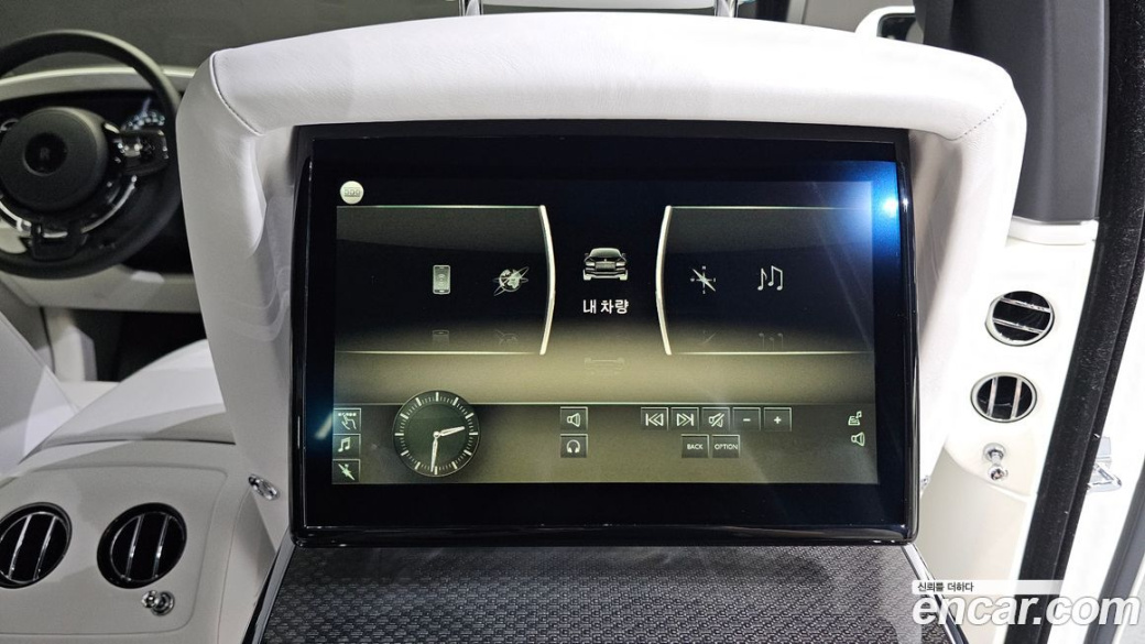 Rolls-Royce Ghost 6.7 V12 Black Badge, 2023