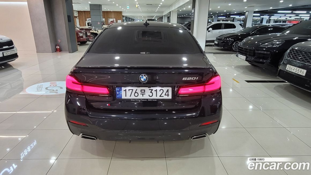 BMW 5-Series 520i M Sport, 2023