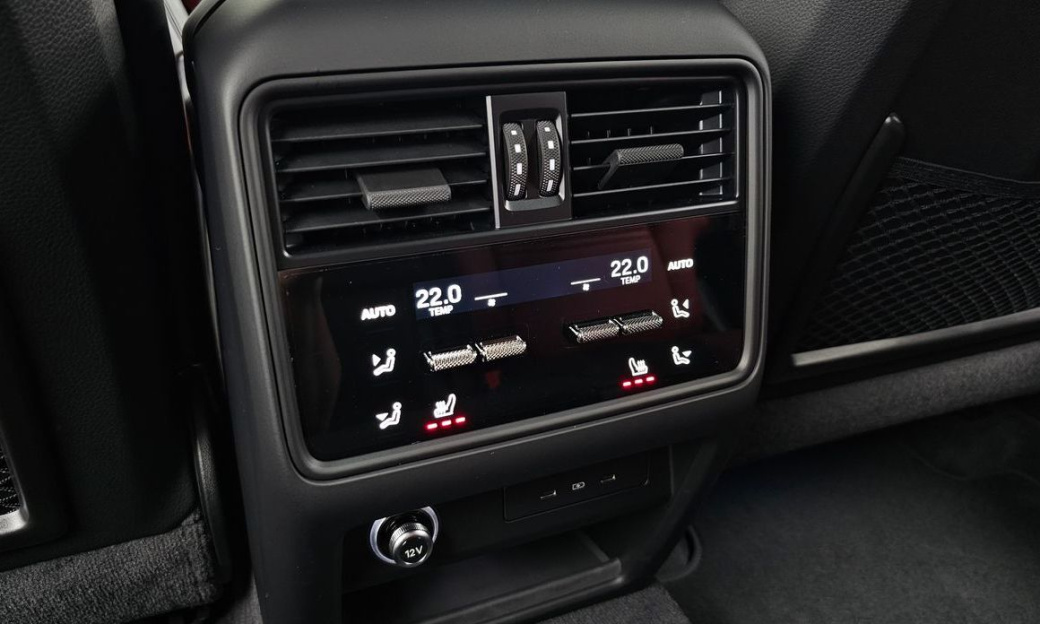 Porsche Cayenne 4.0 GTS Coupe, 2025