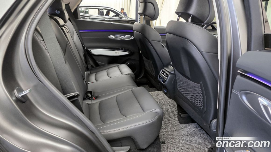 Genesis GV70 2.5T Gasoline AWD, 2025