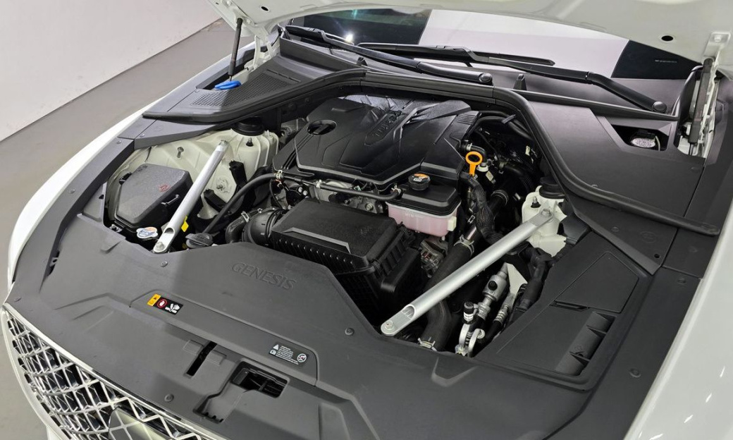 Genesis G80 Gasoline 2.5 Turbo AWD, 2022