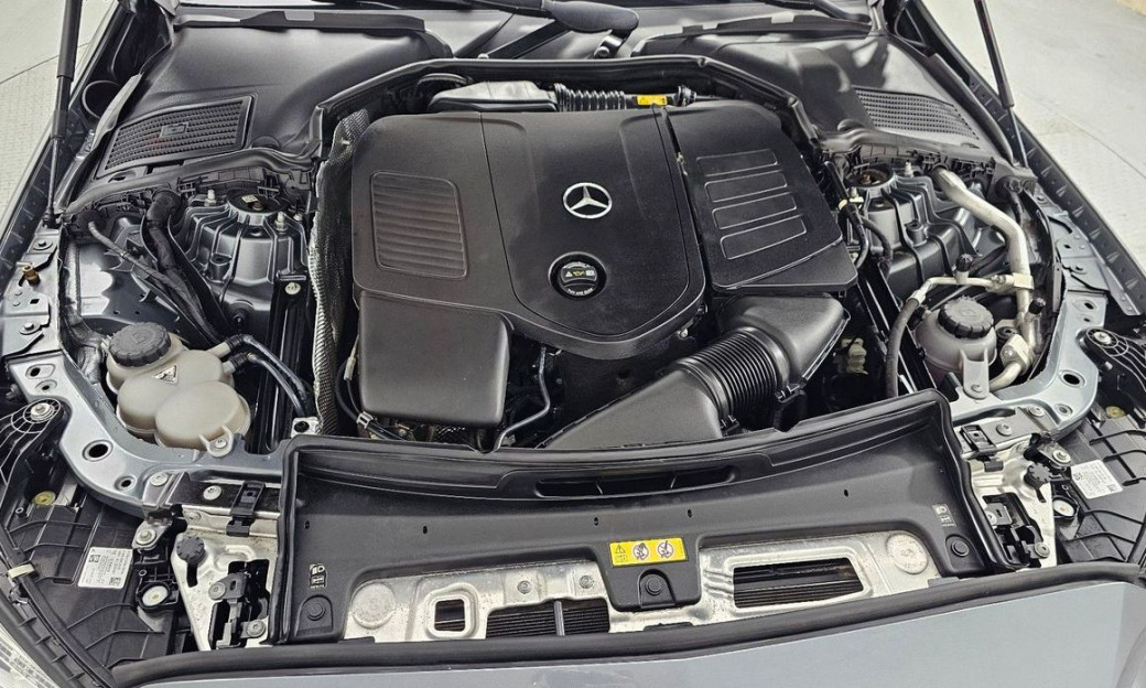 Mercedes-Benz C-Class C300 AMG Line, 2022