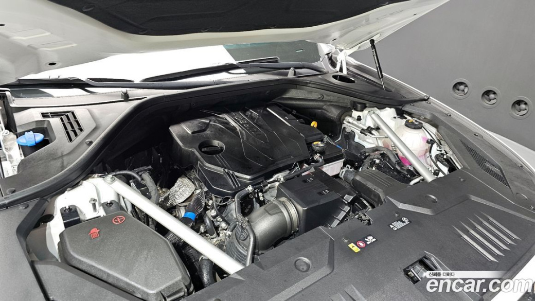 Genesis GV70 2.5T Gasoline 2WD, 2025