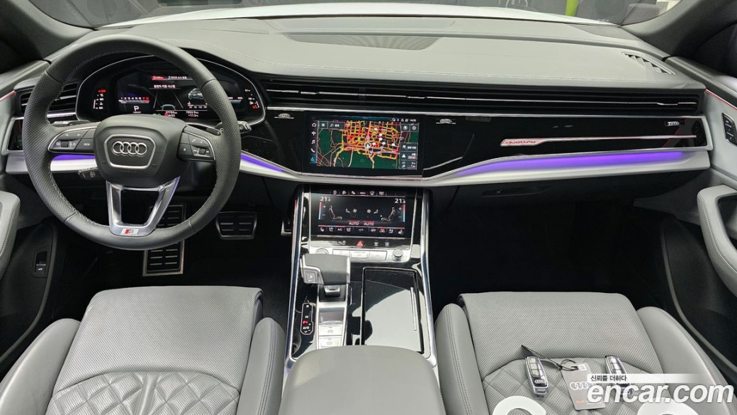 Audi Q8 55 TFSI Quattro Premium, 2023