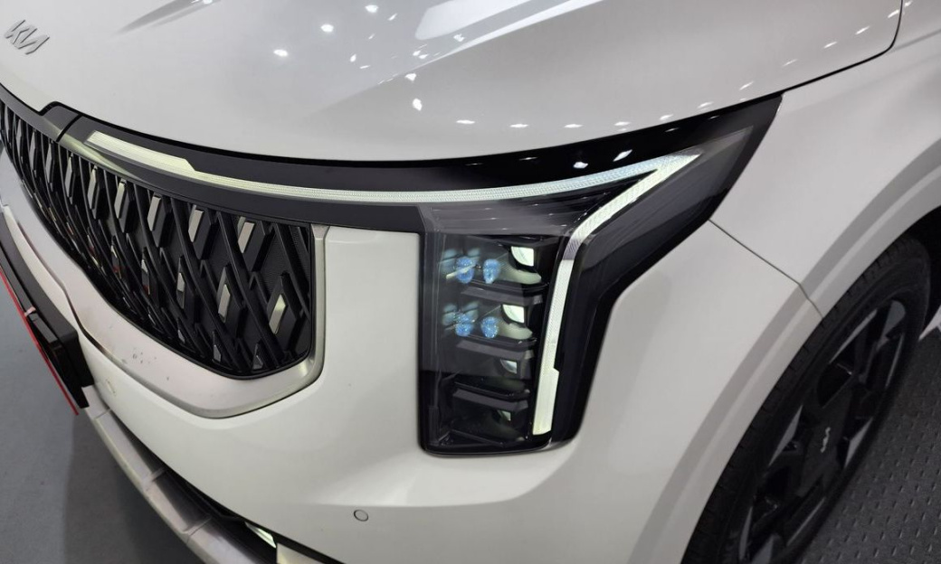 Kia Carnival 7-Seater Noblesse, 2024