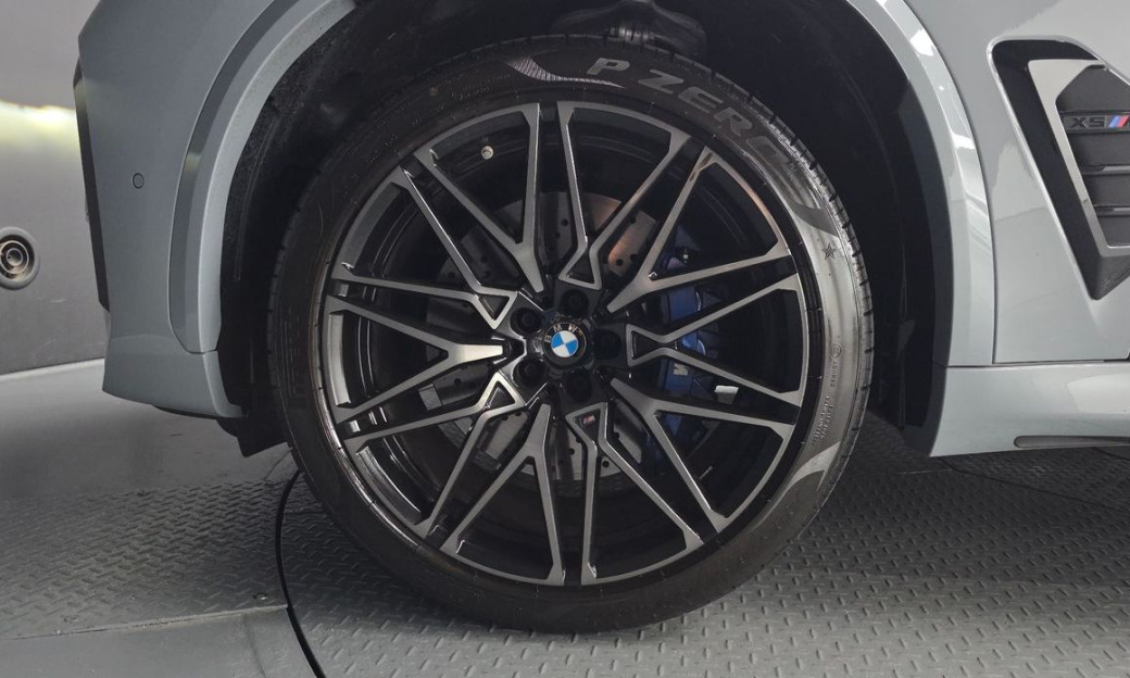 BMW X5M 4.4 Competition, 2026