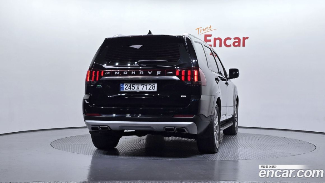Kia Mohave Diesel 3.0 4WD 7-Seater, 2023