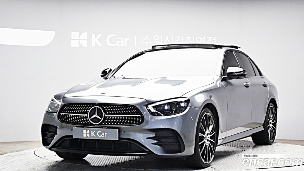 Mercedes-Benz E-Class E350 4MATIC AMG Line, 2023