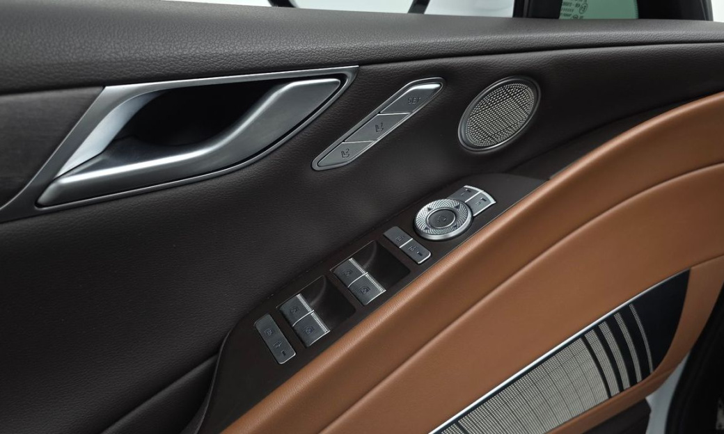 Genesis G80 Gasoline 2.5 Turbo AWD, 2021