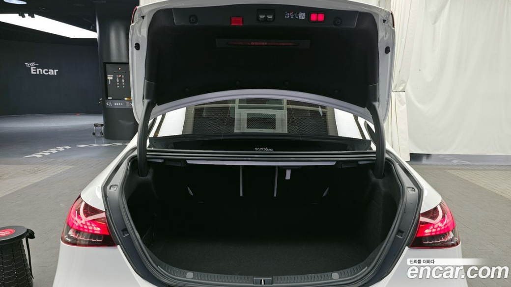 Mercedes-Benz E-Class E250 Avantgarde, 2023
