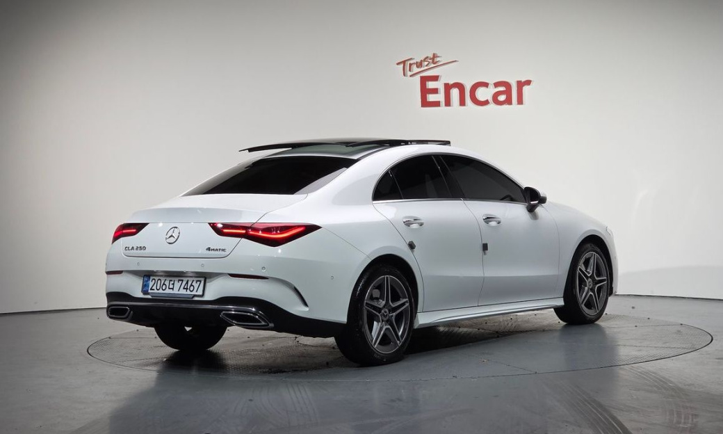 Mercedes-Benz CLA-Class CLA250 4MATIC, 2025