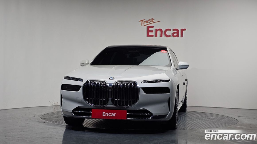 BMW 7-Series 740d xDrive Design Pure Excellence, 2023