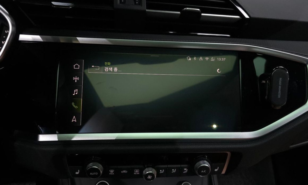 Audi Q3 35 TDI Premium, 2025