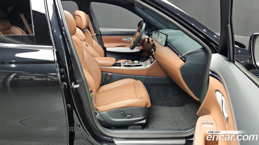 Genesis GV70 2.5T Gasoline AWD, 2026