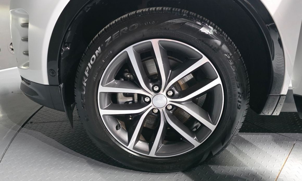 Land Rover Discovery Sport P250 Dynamic SE, 2025