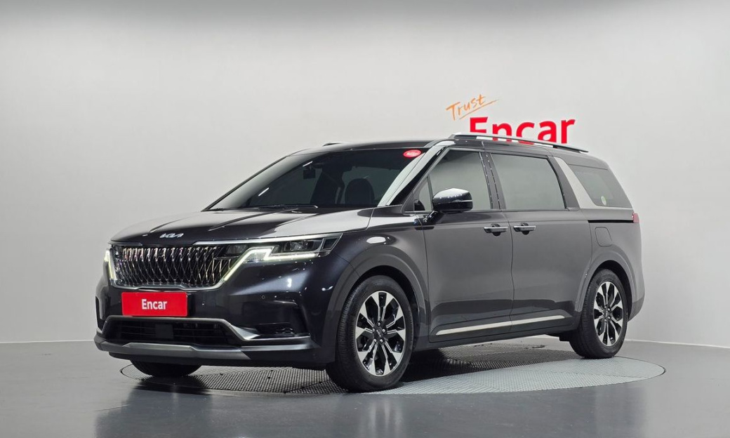 Kia Carnival 7-Seater Signature, 2022