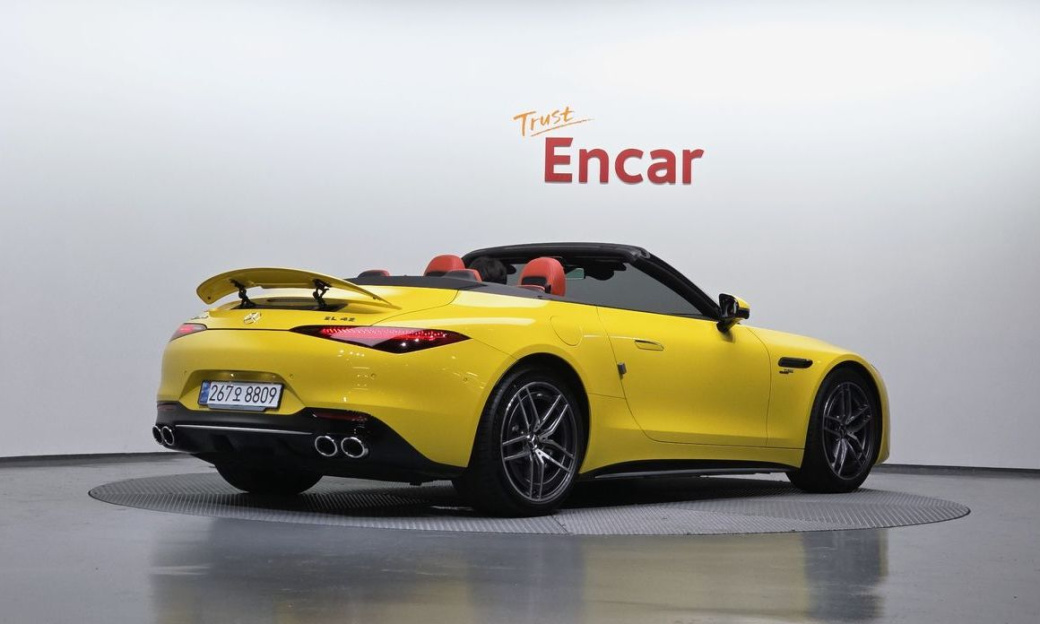 Mercedes-Benz SL-Class AMG SL43, 2025