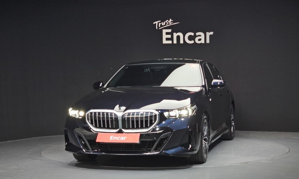 BMW 5-Series 520i M Sport, 2024