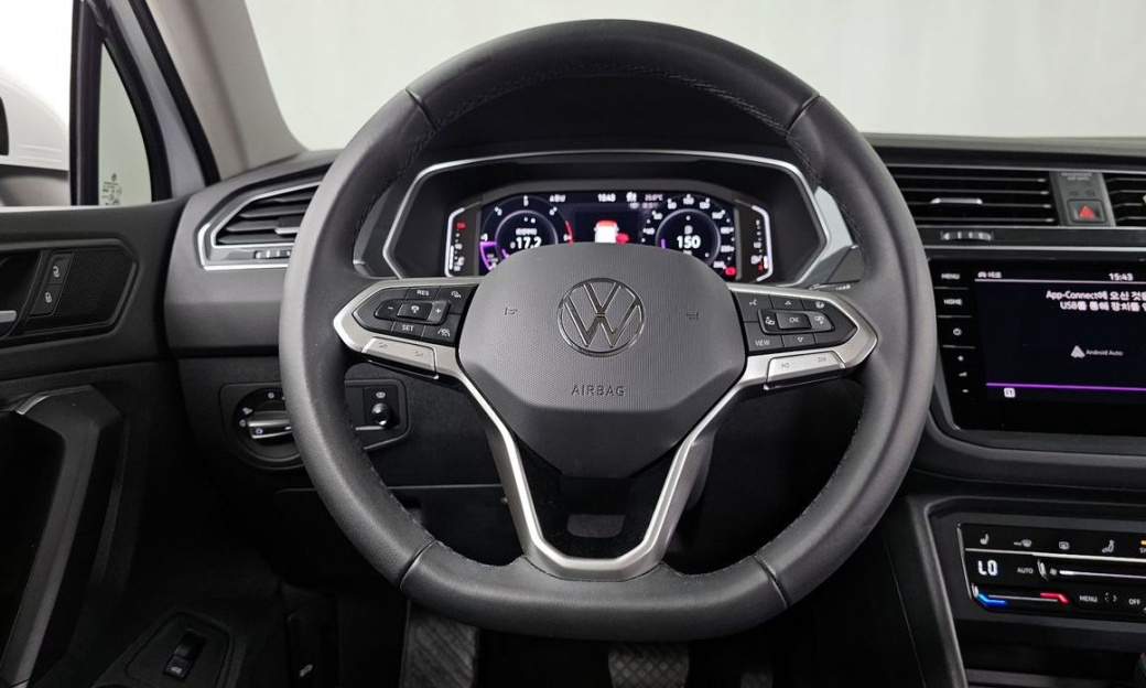 Volkswagen Tiguan 2.0 TDI Prestige, 2024