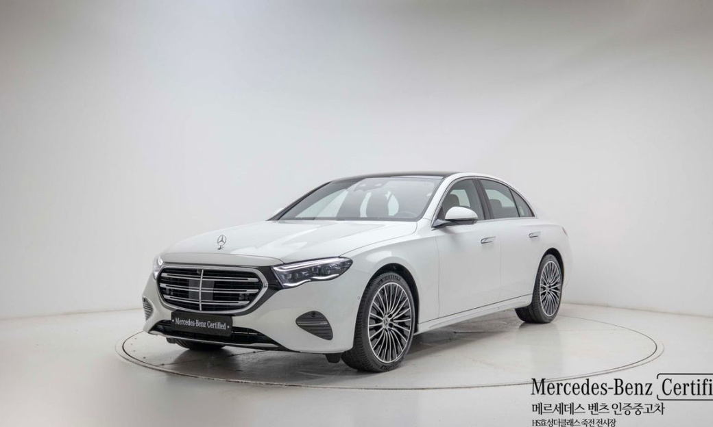 Mercedes-Benz E-Class E450 4MATIC Exclusive, 2025