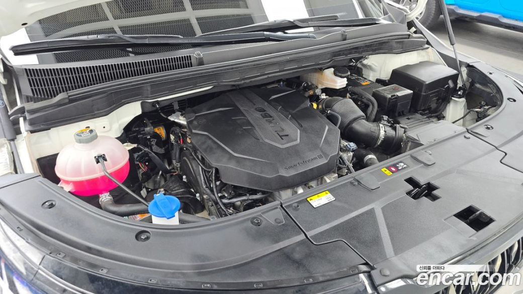 Kia Carnival 9-Seater Noblesse, 2024