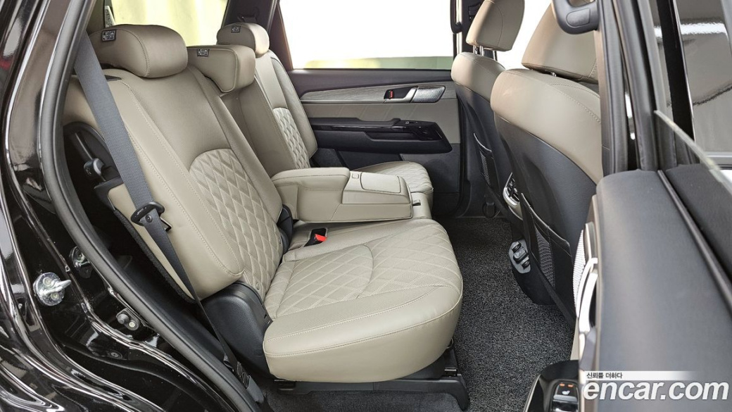 Kia Mohave Diesel 3.0 4WD 5-Seater, 2022