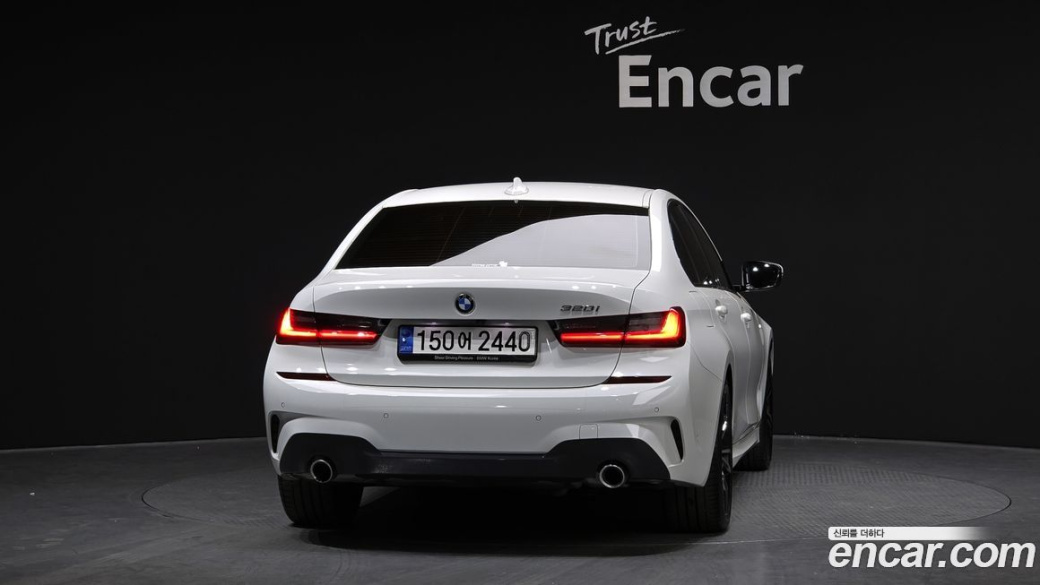 BMW 3-Series 320i M Sport, 2022