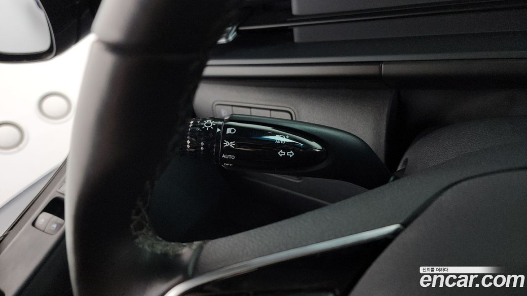 Hyundai Staria Tourer 9-Seater, 2024