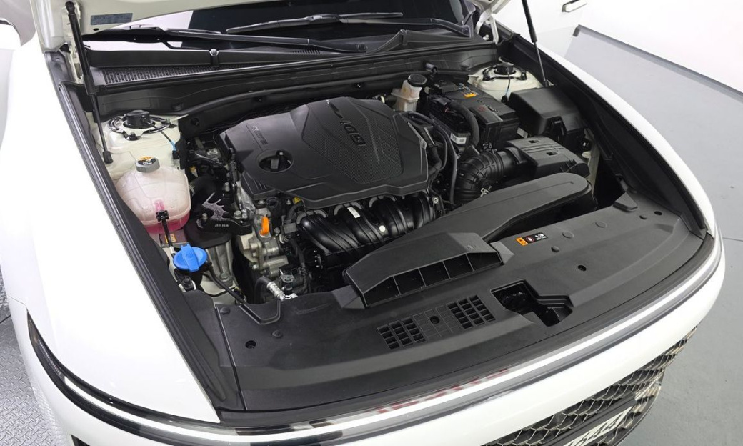 Hyundai Grandeur 2,5 Gasoline 2WD, 2023