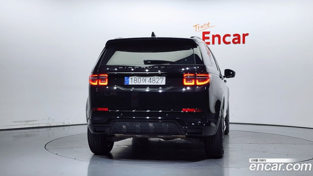 Land Rover Discovery Sport P250 Dynamic SE, 2024