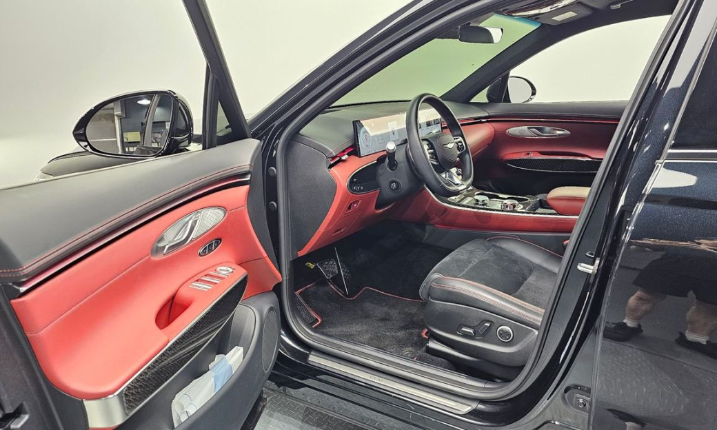 Genesis GV70 2.5T Gasoline 2WD, 2025