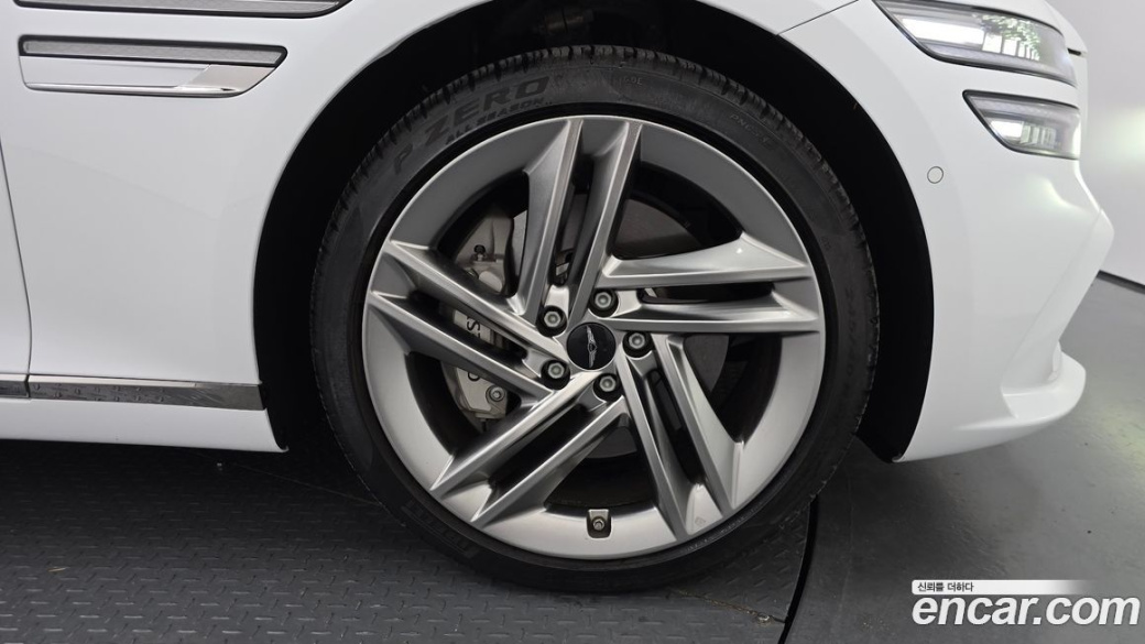 Genesis G80 Gasoline 2.5 Turbo AWD, 2025